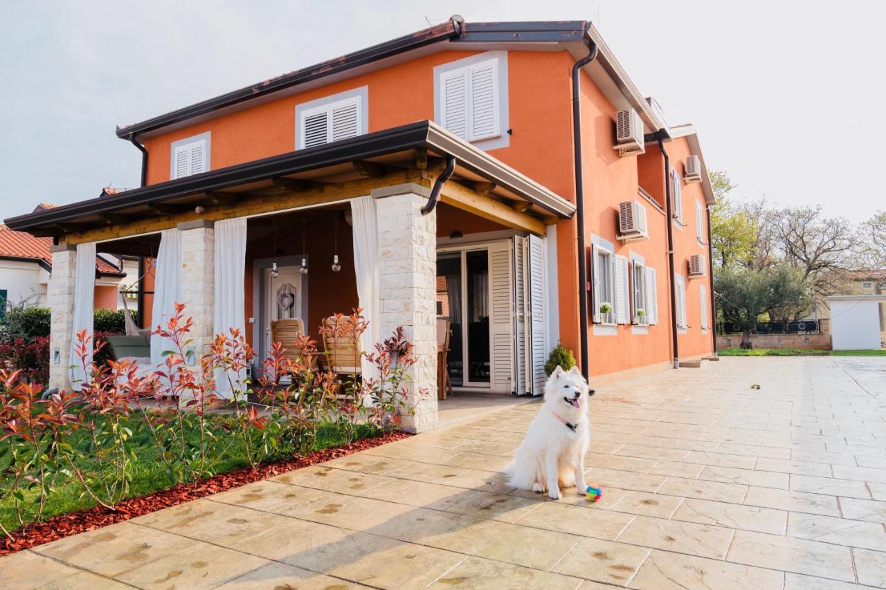 Vila Bianca อูมัค ภายนอก รูปภาพ